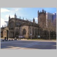 Manchester Cathedral, photo by David Dixon on Wikipedia,2.jpg